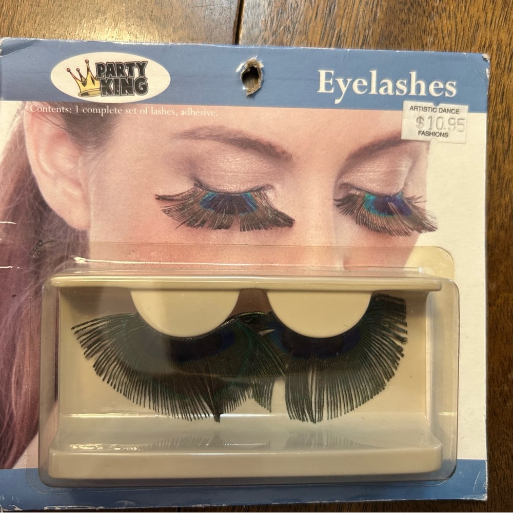 Party King Peacock Eyelashes with Adhesive